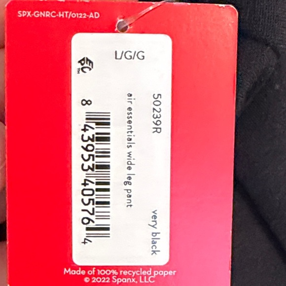 SPANX AirEssentials Wide Leg Pants - Picture 2 of 7
